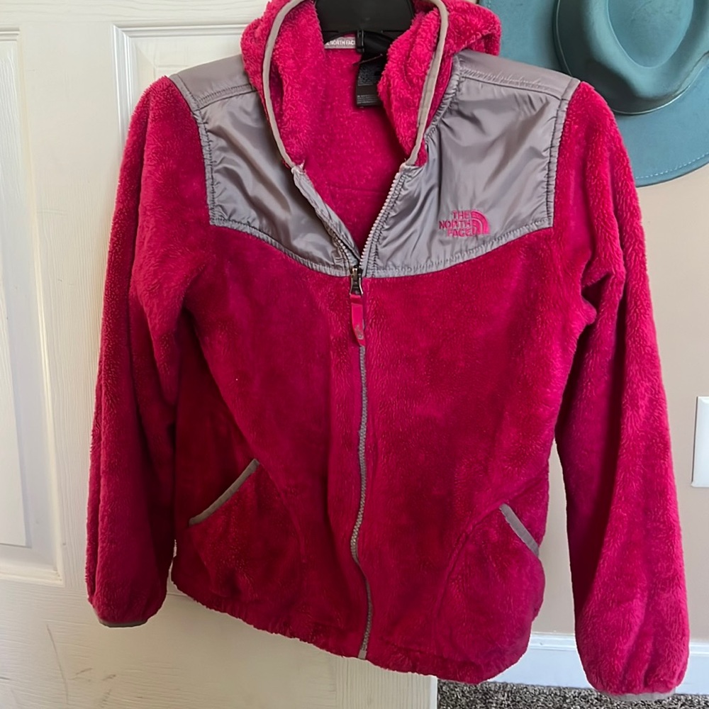 GIRLS NORTH FACE JACKET